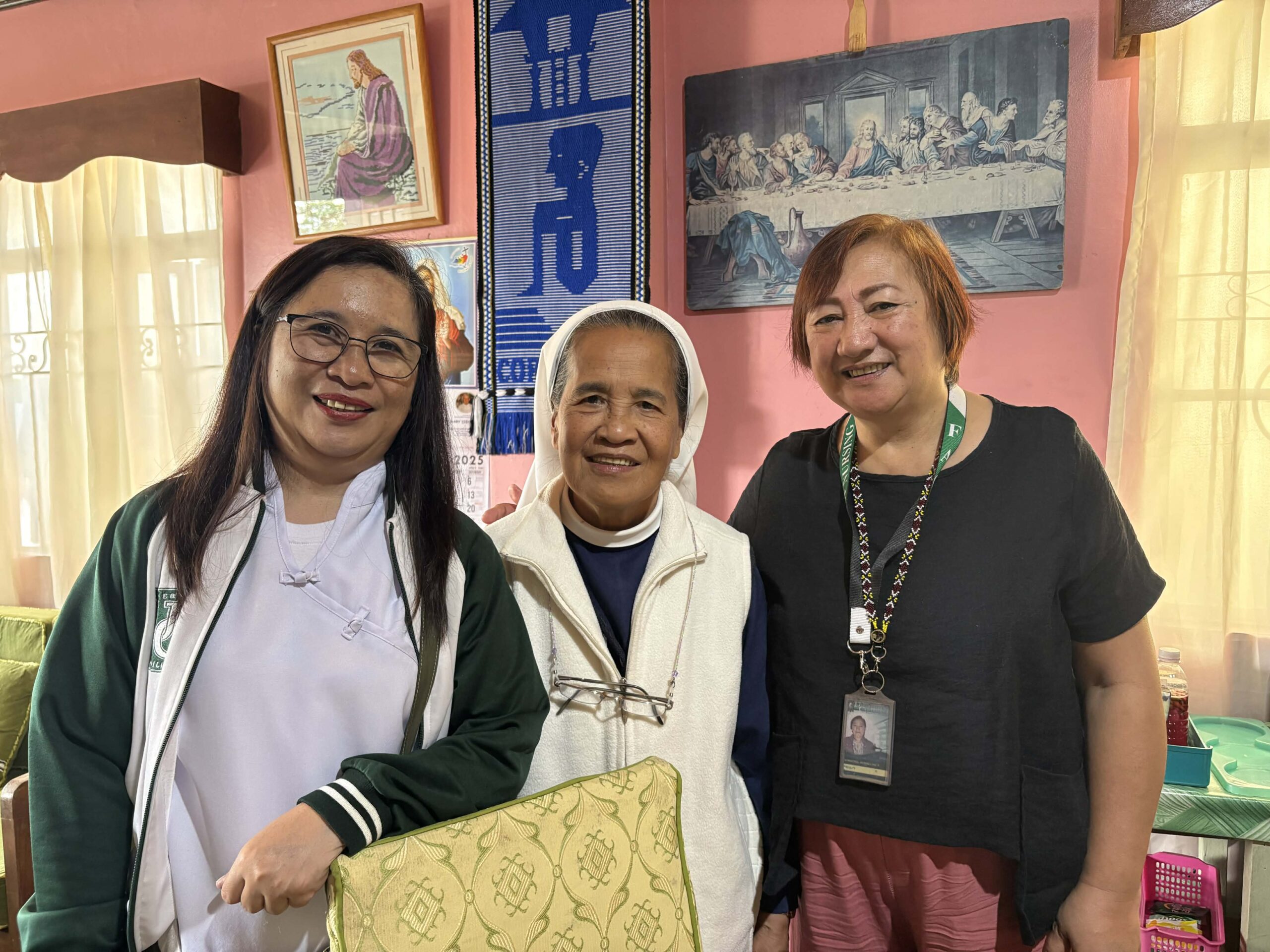 UC CONAHS, SIHM Seal Partnership to Strengthen Compassionate Elderly Care