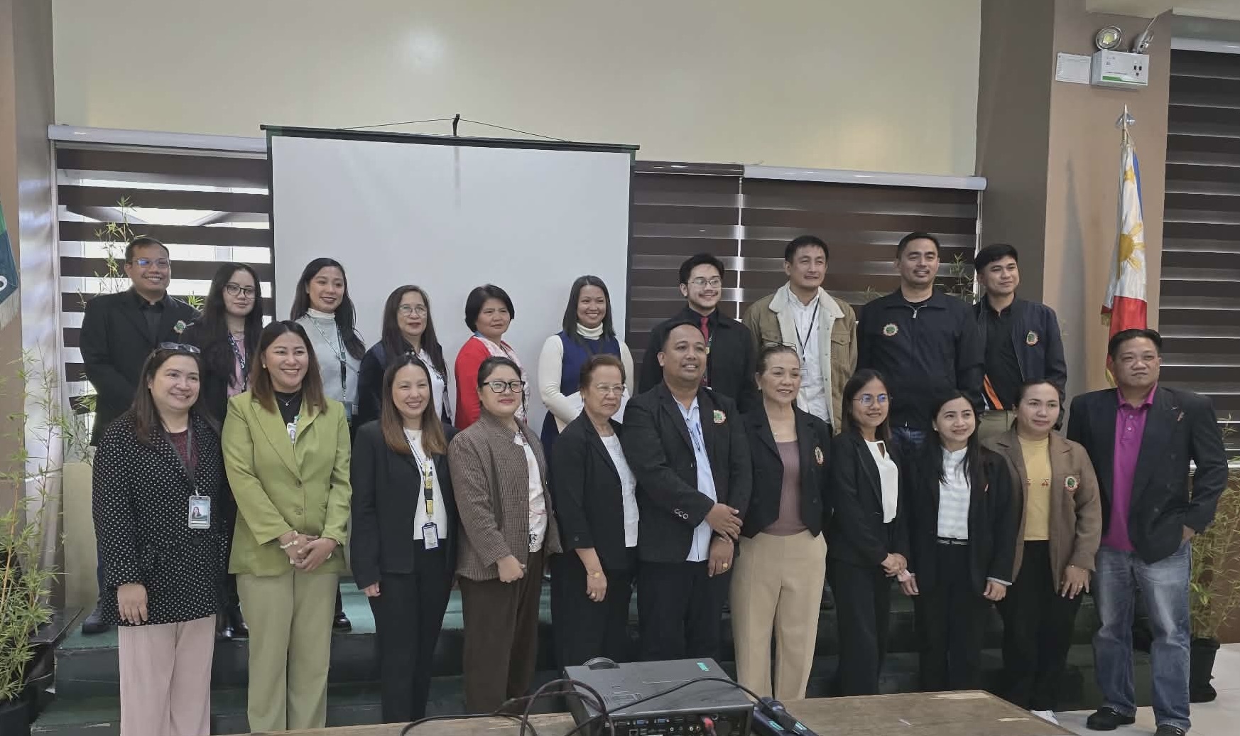 UC-CONAHS Leaders Participate in Benchmarking Activity by F.L. Vargas College